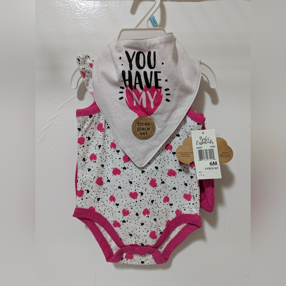 6 Mo Baby Essentials Infant Girls 12-16 Lb 3 Piece "You Have My Heart" Bodysuit